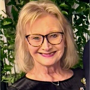Meet your Posher, Cathy